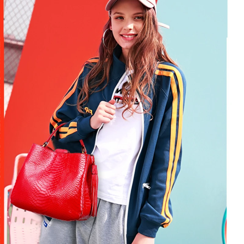 Retro Tote Bags for Women Luxury Designer Handbags Cowhide Shoulder Crossbody Bag Ladies Fashion Crocodile Pattern Real Leather