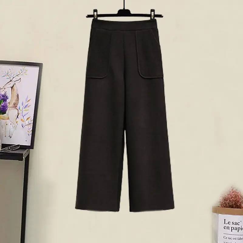 Рисунок 6 - Модный повседневный комплект для