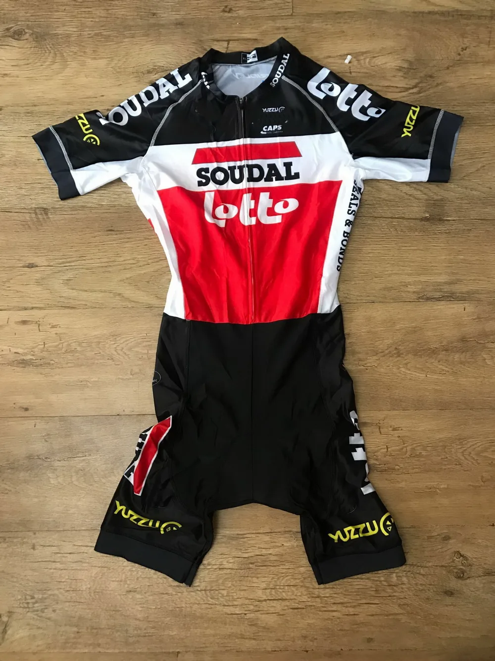 

MEN'S CYCLING WEAR CYCLING JERSEY BODY SUIT SKINSUIT WITH POWER BAND 2021 LOTTO SOUDAL TEAM 20D GEL PAD SIZE XS-4XL