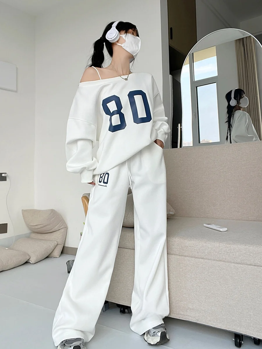 Комплект для спорта и отдыха толстовка с открытыми плечами принтом американских