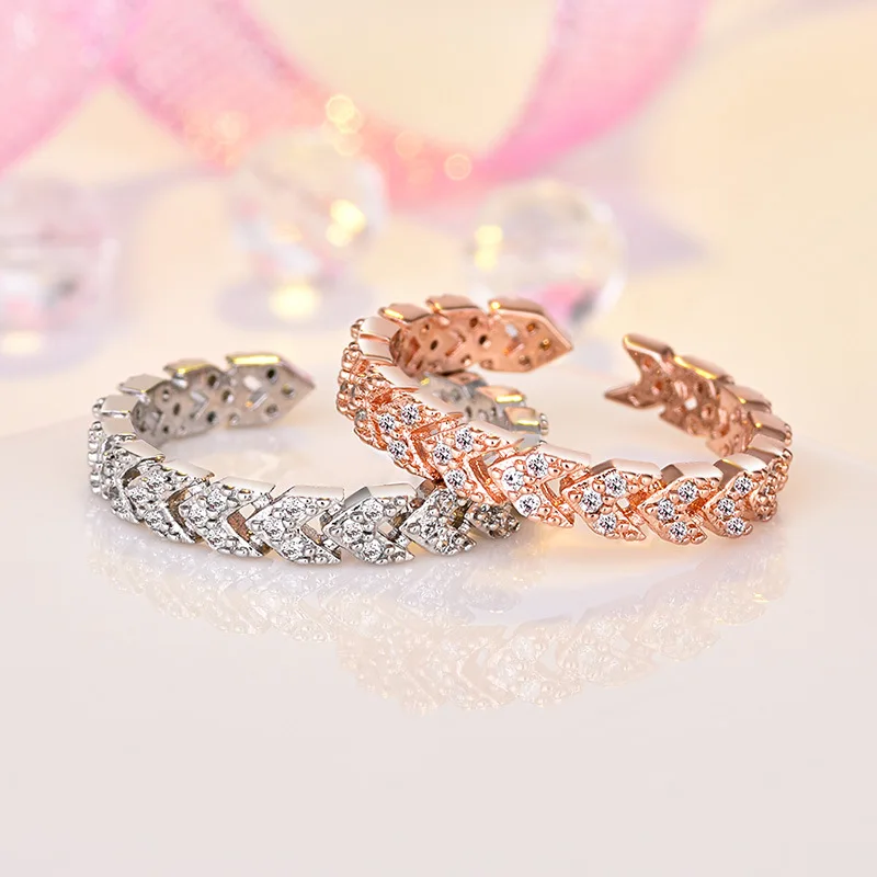 

Simple Rose Gold Inlaid Zircon Ring Temperament Empty Copper Geometric Opening Ring for Women's Fashion Jewelry Trade Fair Gifts