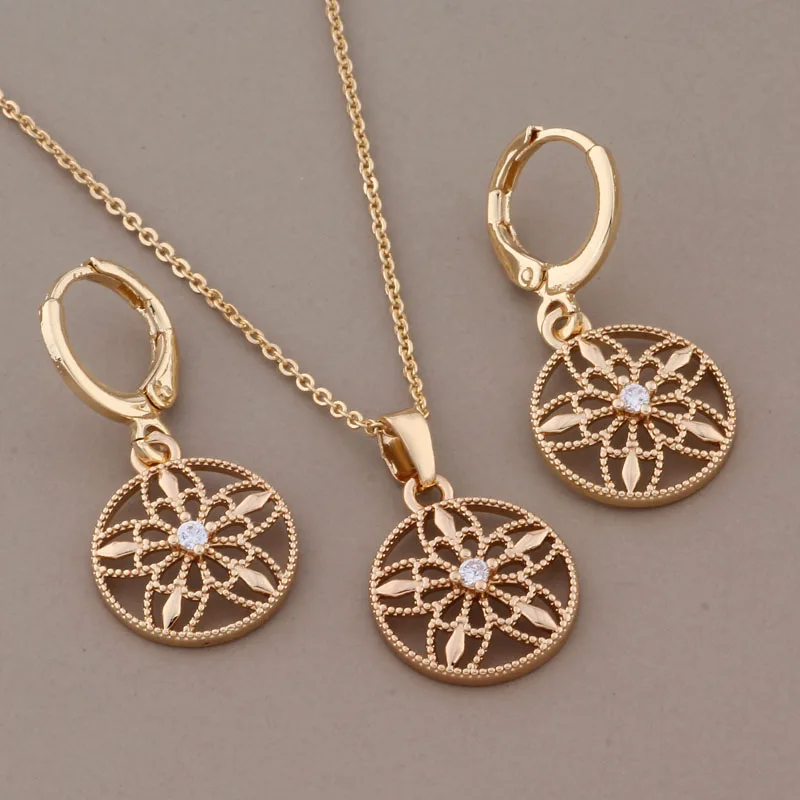 

New Trend 2023 Gold Color Hanging Earrings Sets for Modern Women's Earrings Natural Zircon Ethnic Wedding Jewelry Set