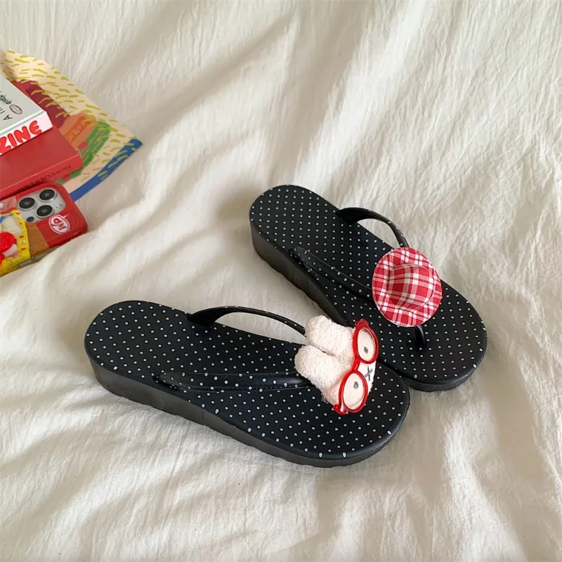Фото Пляжные шлепанцы Hot Miffy с толстой подошвой, нескользящие, удобные, универсальные, для отдыха на пляже, повседневные сандалии-вьетнамки, обувь для прогулок. №4