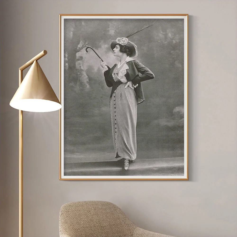 

Les Modes Vintage Art Print Black White Photo Poster Woman Portrait Canvas Painting Decor Wall Stickers