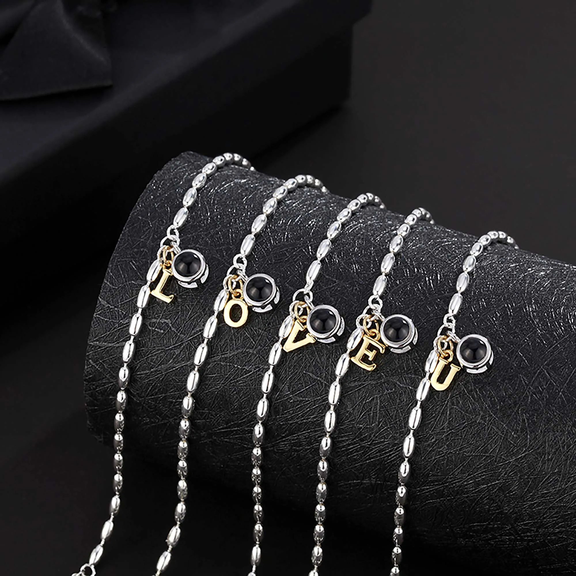 Customizable Photo Bracelet 26 Letter Bracelet Photo Projection Bracelet Couples Christamas Day Gift Custom Jewelry Birthday Lov