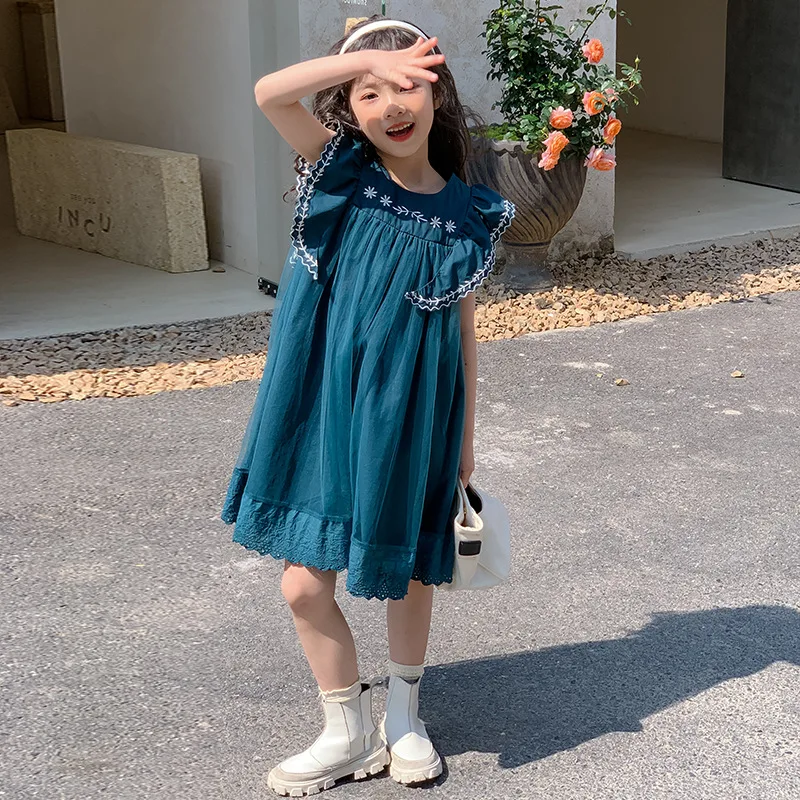 

Children Cotton Clothing Embroidered Girls Dress 2023 Summer Fly Sleeve Dress Cute Girls Mesh Lace Princess Kid Dresses Party