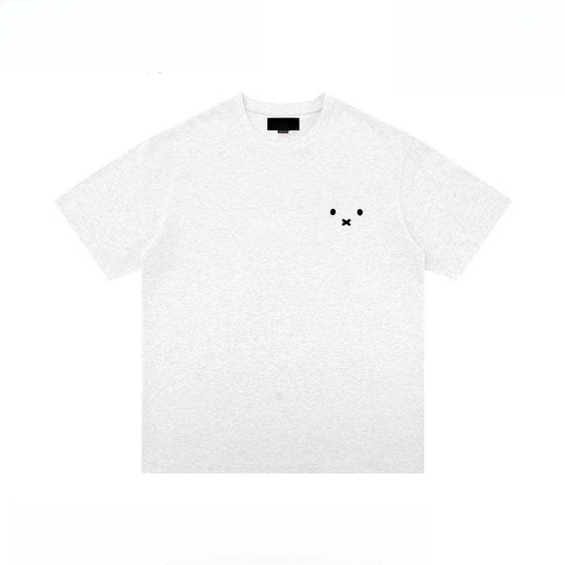 Фото Футболка Kawaii Miffy с принтом кролика Миффи, простой дизайн, короткий рукав, универсальный и расслабленный повседневный стиль для модных образов. №2