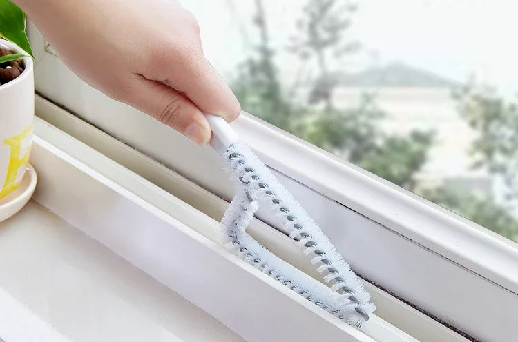 Многофункциональная направляющая для оконных канавок кухни и ванной