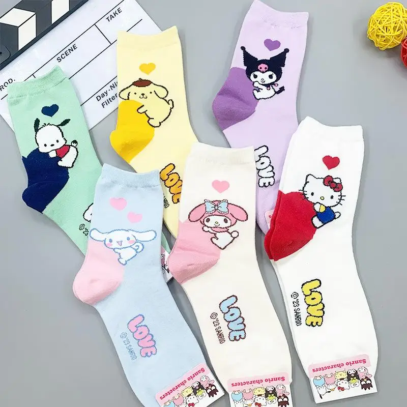 

Носки с мультяшным принтом Hello Kitty Kuromi My Melody Cinnamoroll помпон пурин Pachacco милые аниме Sanrio карамельные цветные носки средней длины
