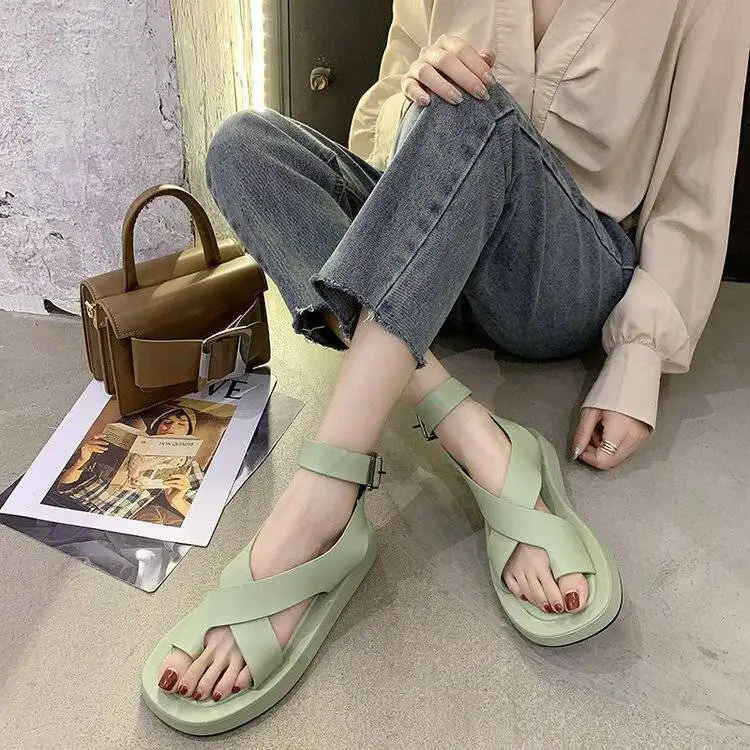 

INS HOT Women's Sandals 2022 Summer Solid Color Comfortable Female Beach Shoes Chunky Sandals For Woman Non-Slip Shoe