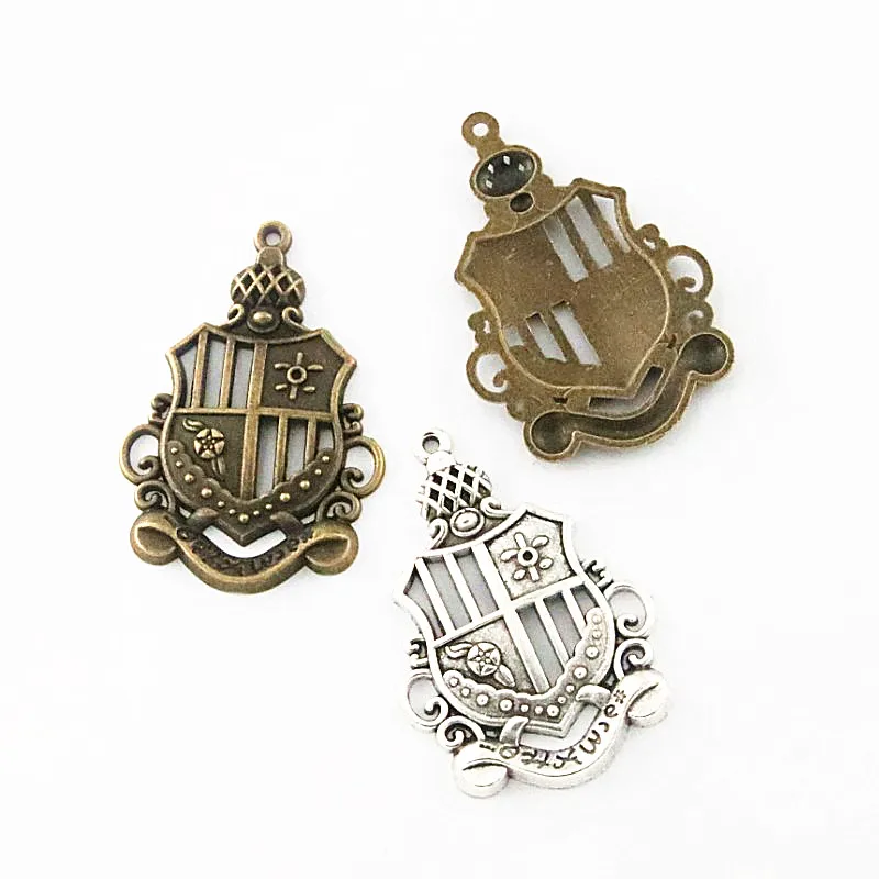 10Pcs 45*31.8MM Antique Silver Plated Bronze Color Crown Charms Pendants Diy Jewelry Findings Accessories