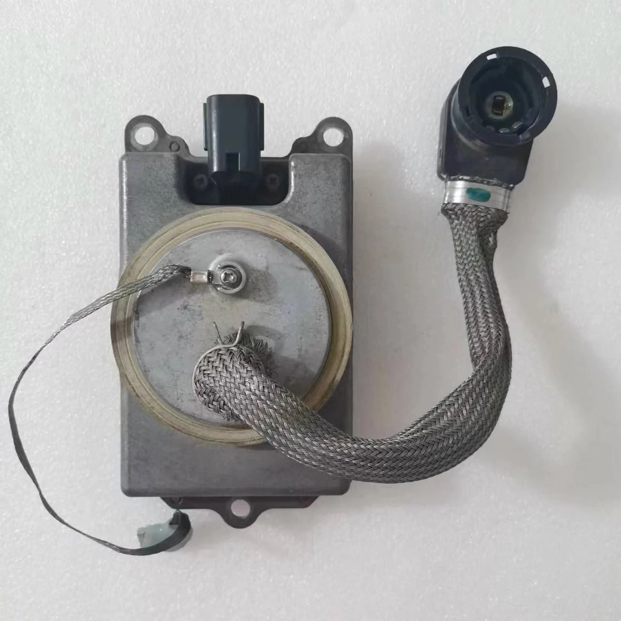 Оригинальный MR 583189 Балласт D2S X6T03172 Подходит для Mitsubishi Pajero V73 V77 HID ксеноновый