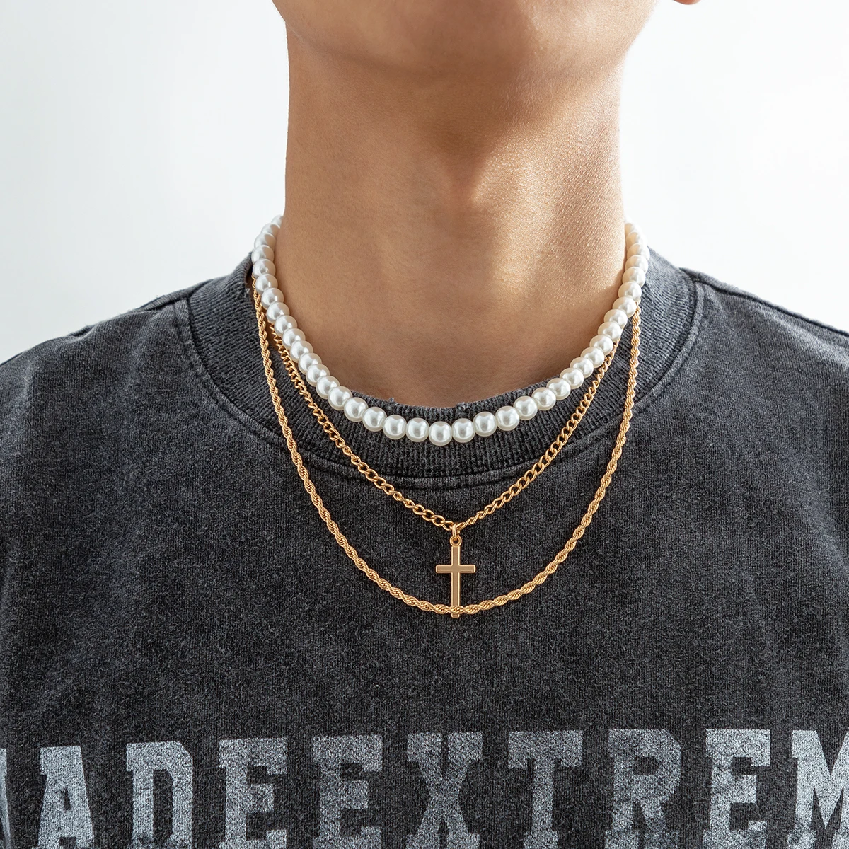 

Salircon Punk Imitation Pearl Beaded Choker Necklace Men's Hip Hop Twisted Singapore Chain Cross Pendant Necklace Trend Jewelry