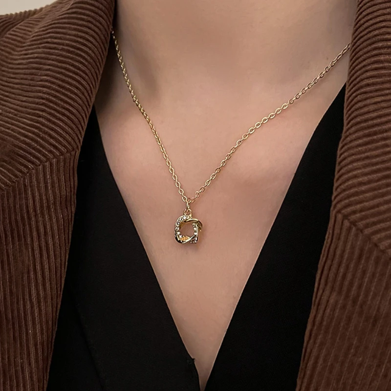 

Elegant geometry Crystal Pendant Necklace For Women 14k Gold Chain Zircon Choker Necklace Fashion Exquisite Party Jewelry