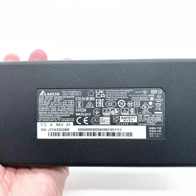 Фото Оригинальный адаптер питания для ноутбука 200W 20V 10A 4.5*3.0mm для MSI Bravo 15 C7V C7VE C7VF DELTA ADP-200JB F №4