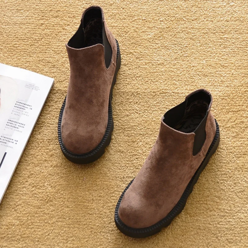 

Fashion Boots Women Winter Shoes Warm Plush Inside Women Chelsea Boots Ladies Brand Ankle Botas Thick Sole Plus Size 41 A364