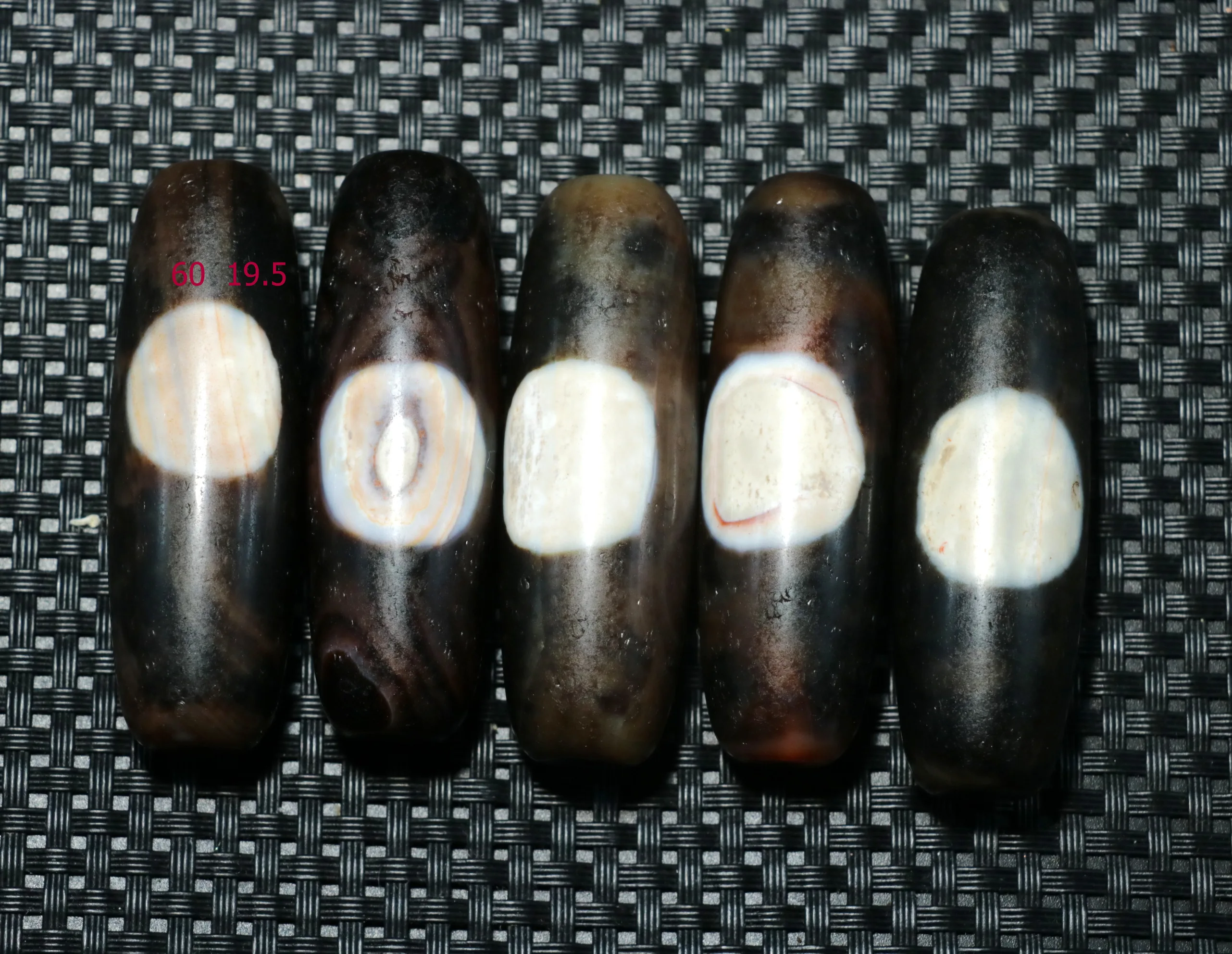 

Super Energy From LK brother Sauces Set of 5 PCS Energy Tibetan Old Agate Cinnabar SUN dZi Bead Big Pendant Amulet R