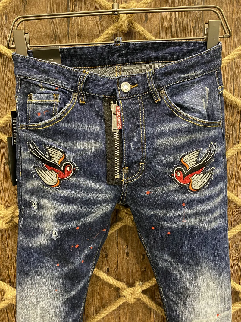 European New Dsquared2 Brand Jeans Men Slim Jeans Pants Men's Denim Trousers Blue hole Pencil Pants jeans for Men 9802
