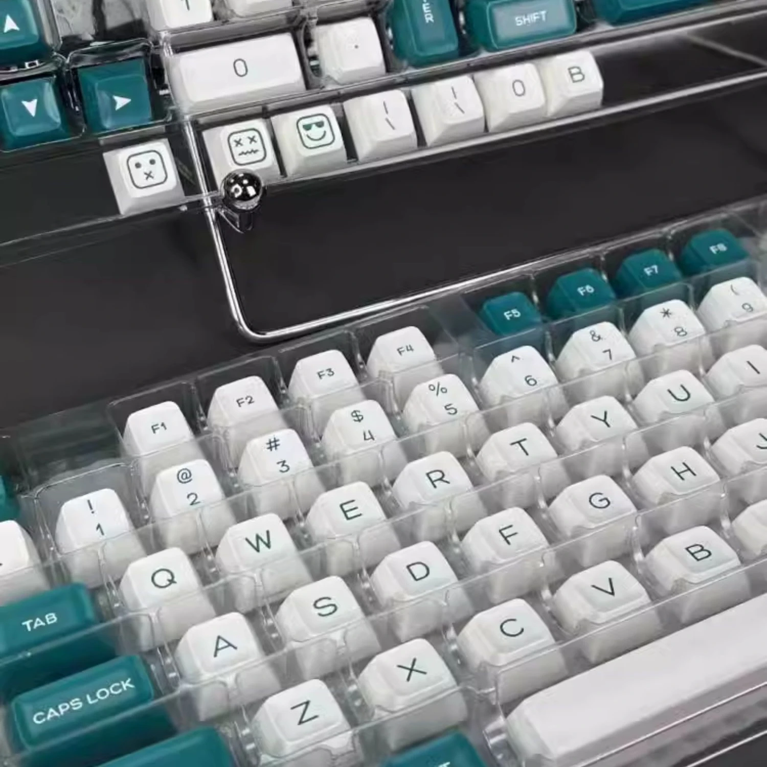 Зеленые двухцветные колпачки для клавиш из ПБТ SA маленькие полный набор