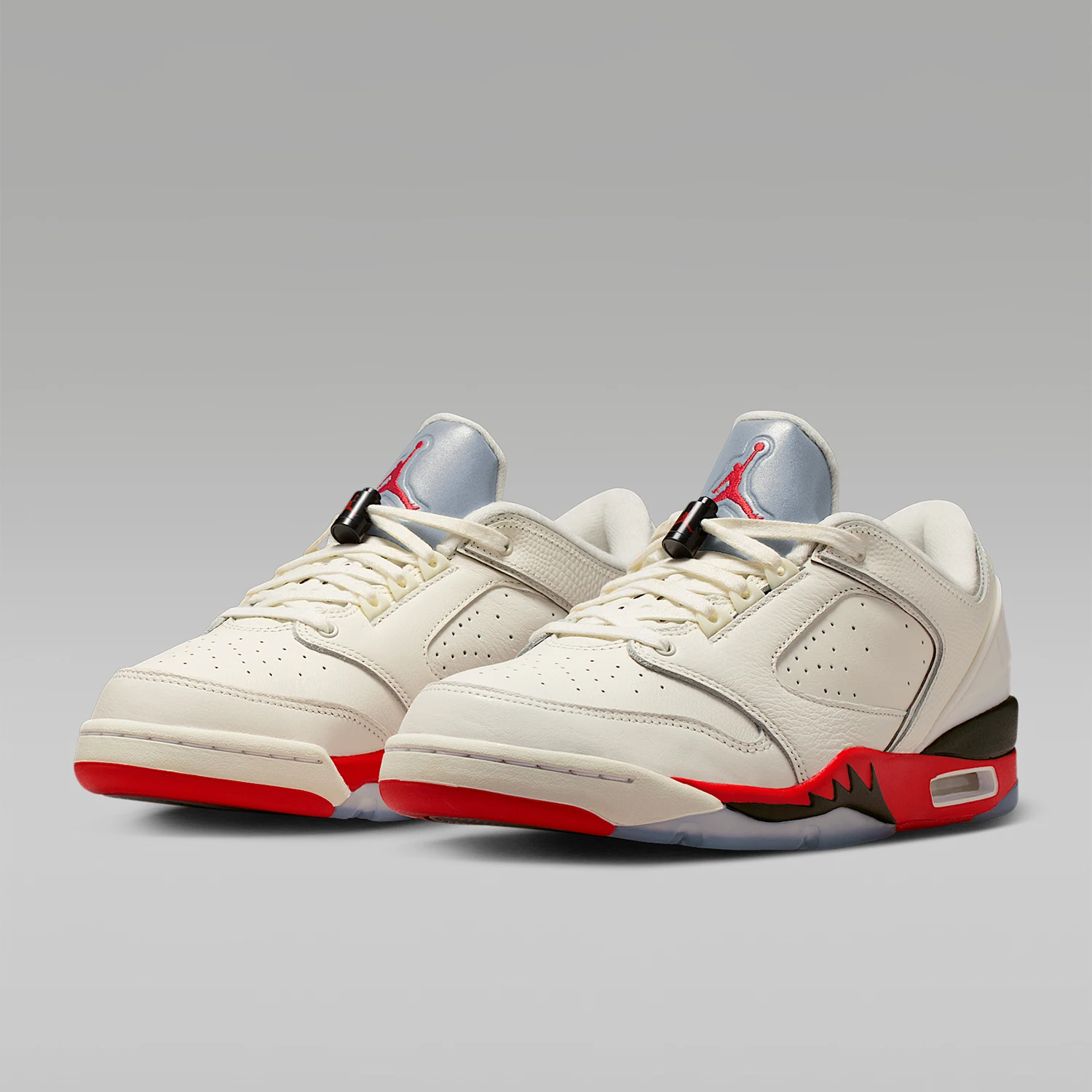 Фото Оригинальные мужские баскетбольные кроссовки Nike JORDAN с шнуровкой, низким вырезом и дышащим верхом IH2047-100 №1