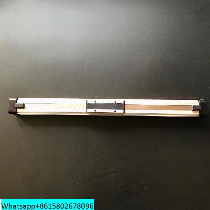 Безцилиндрическая лампа дневного света 200 300 400 500 600 700 800 900 1000 1100 1200 1300 1400 1500 1600 1700