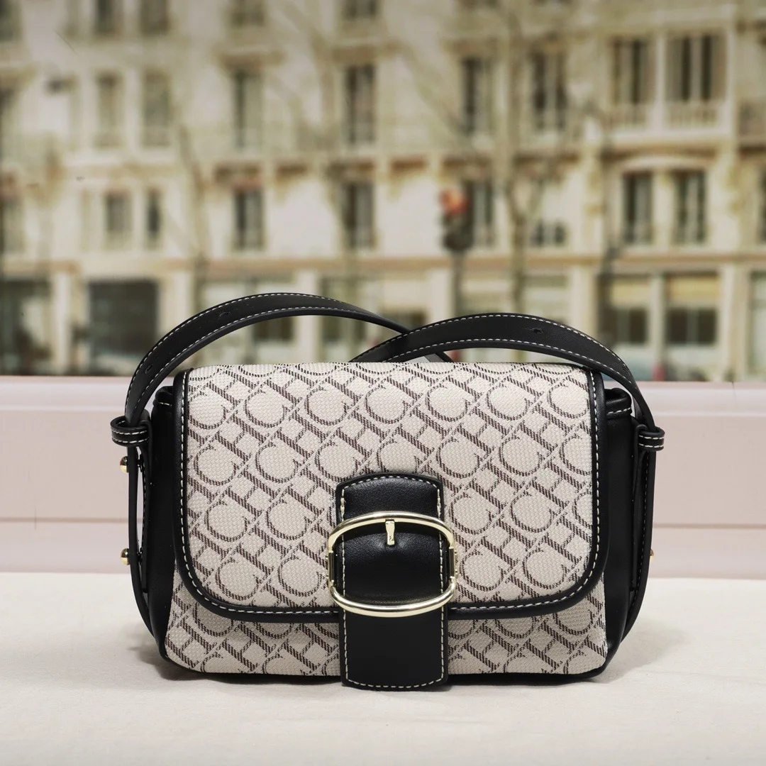 

Новинка 2023, женская флип-сумка CH BY CHARO, металлические аксессуары, на одно плечо, через плечо, длинный флисовый кожаный материал