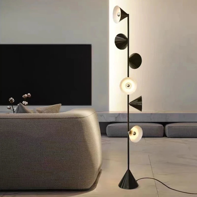 

Напольная Лампа в гостиную, современный простой светильник, роскошный диван, вертикальная настольная лампа в скандинавском стиле, декорати...