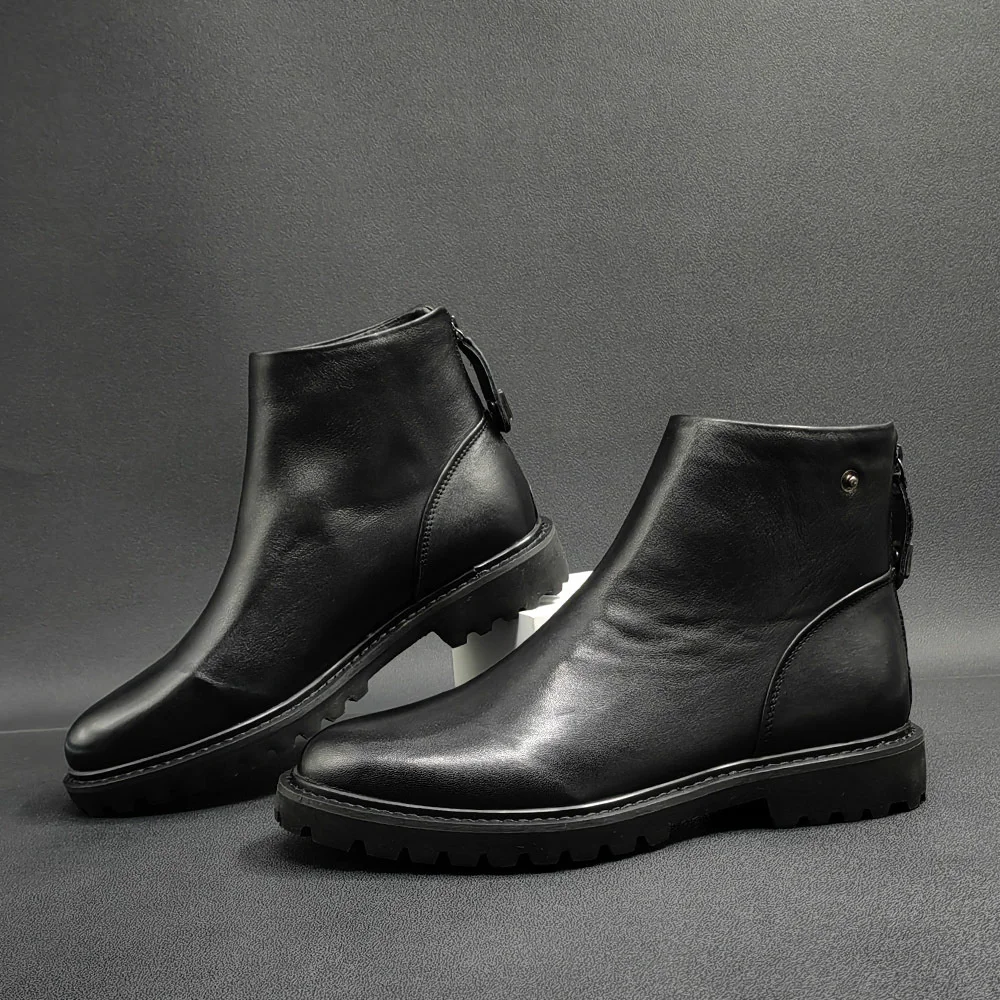 

Мужские ботинки из натуральной кожи, с острым носком, на толстой подошве