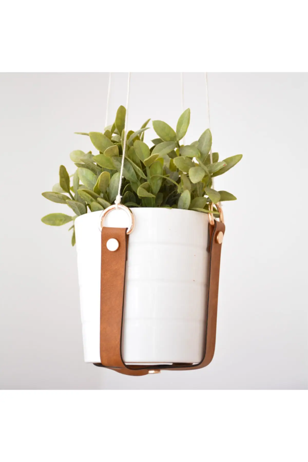 

Leather Hanging Flower Pot Stand And Jardiniere Flower bed