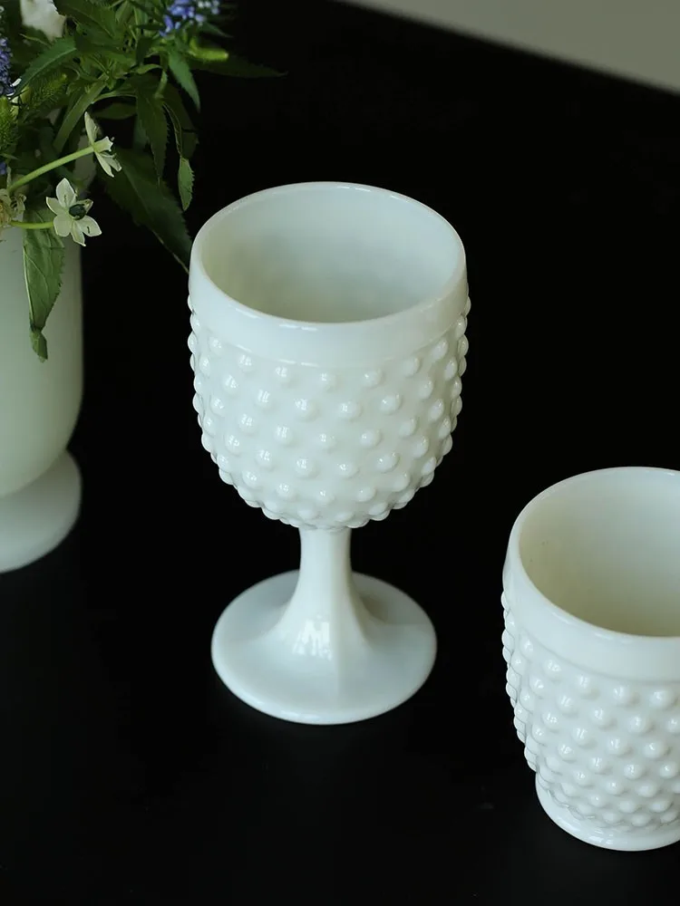 Винтажный редкий основной цвет бокал молочно-белого цвета высокая чашка