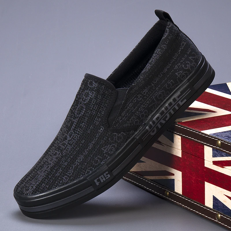 Рисунок 5 - Мужская обувь на низком каблуке