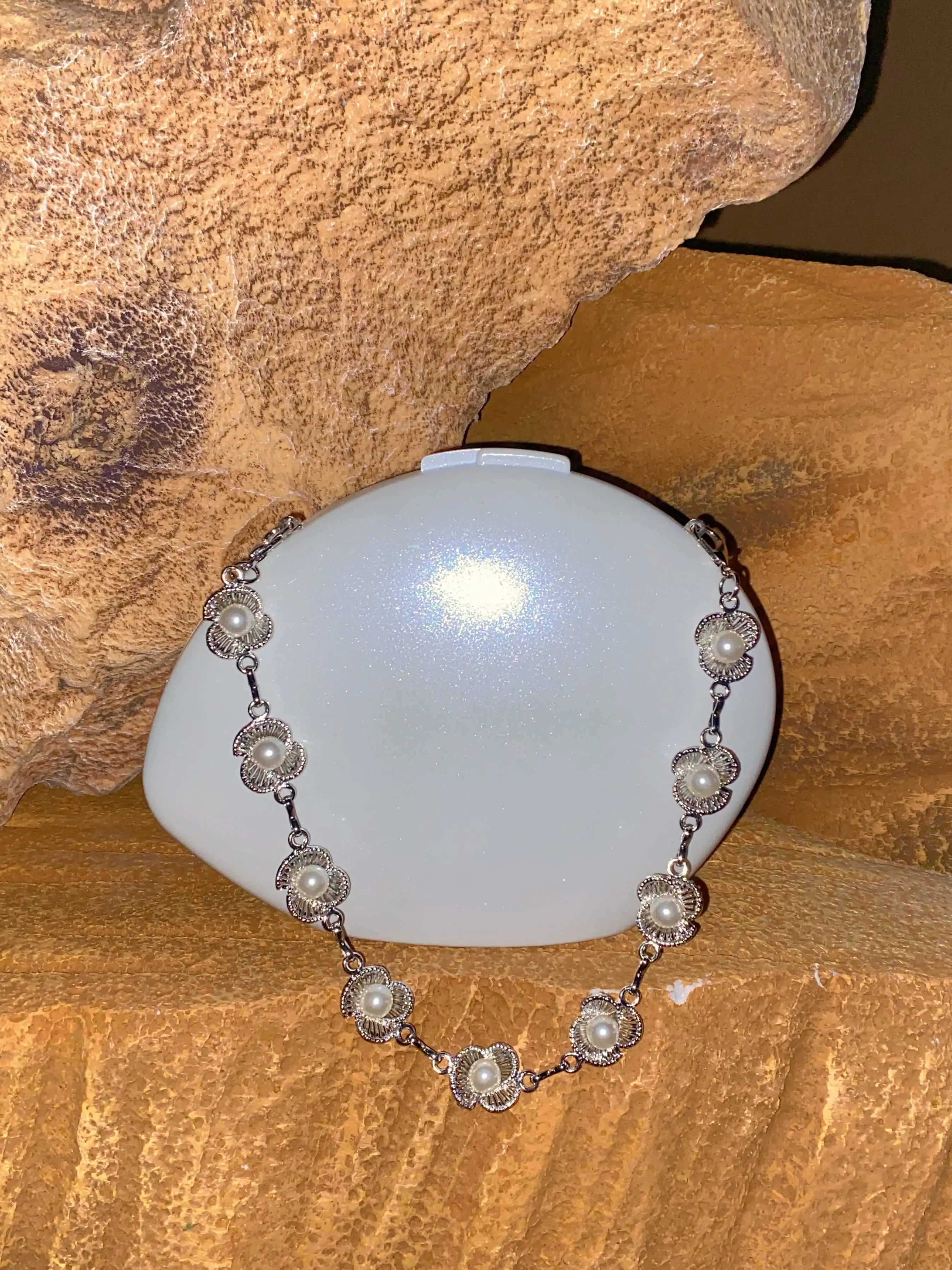 Акриловая сумка с жемчужной цепочкой подсолнечника в форме ракушки на плечо