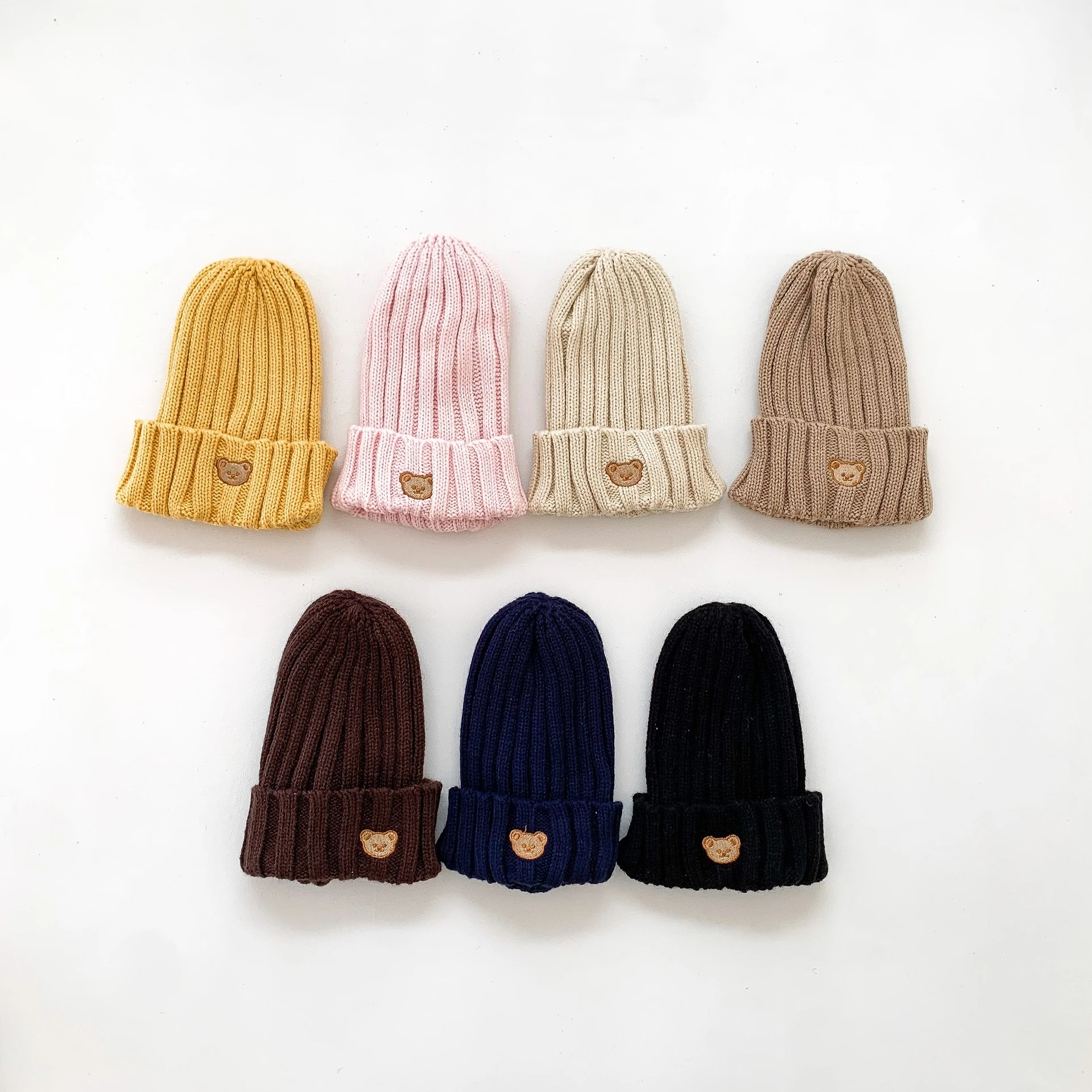 

Children's Winter Hats Toddler Boys and Girls Beanie Cap Cute Bear Embroidery Crochet Bonnet Baby Photography Props Warmer Stuff