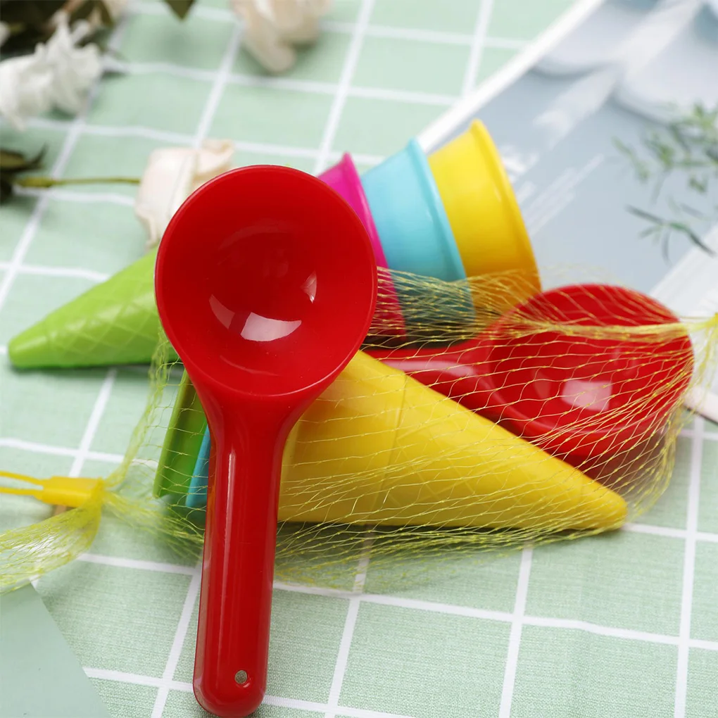 

5Pcs Set Ice Cream Cone Scoop Beach Toys Portable Summer Sandbox Play