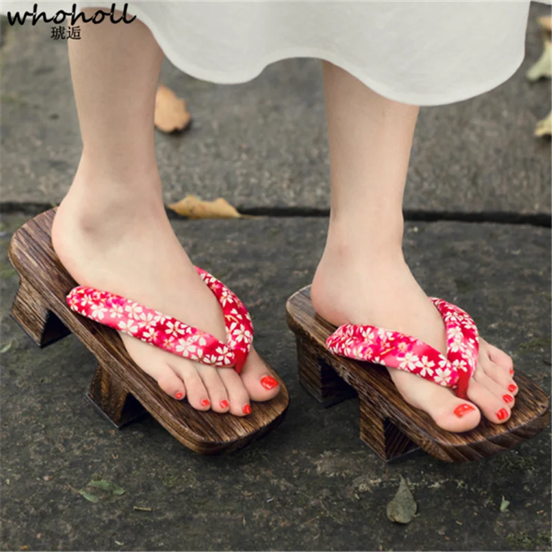 

WHOHOLL wooden geta slippers Women sandals Two-teeth Japanese clogs kimono Flip-flops for female print wooden Cosplay costumes