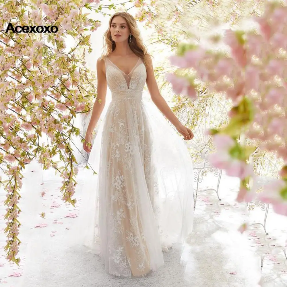 

2023 new Europe and the United States sexy V-neck sleeveless lace wedding dress