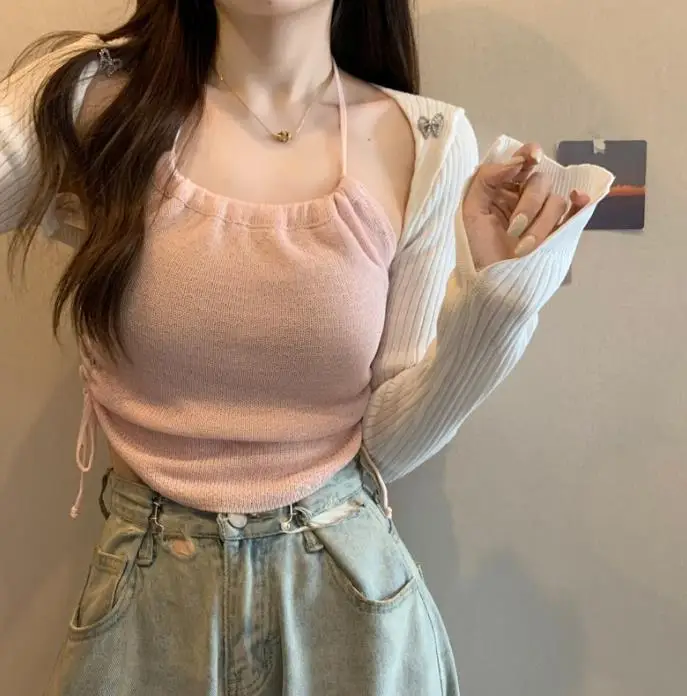 

Short sleeved T-shirt for women