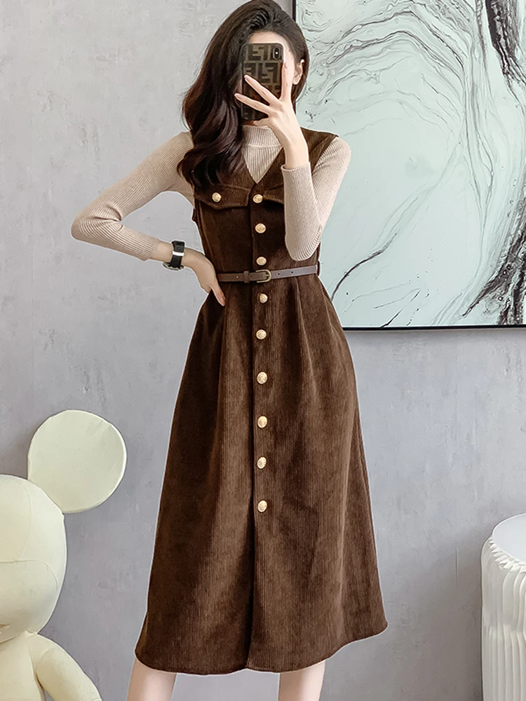 Женский комплект из двух предметов трикотажный свитер пуловер и вельветовое