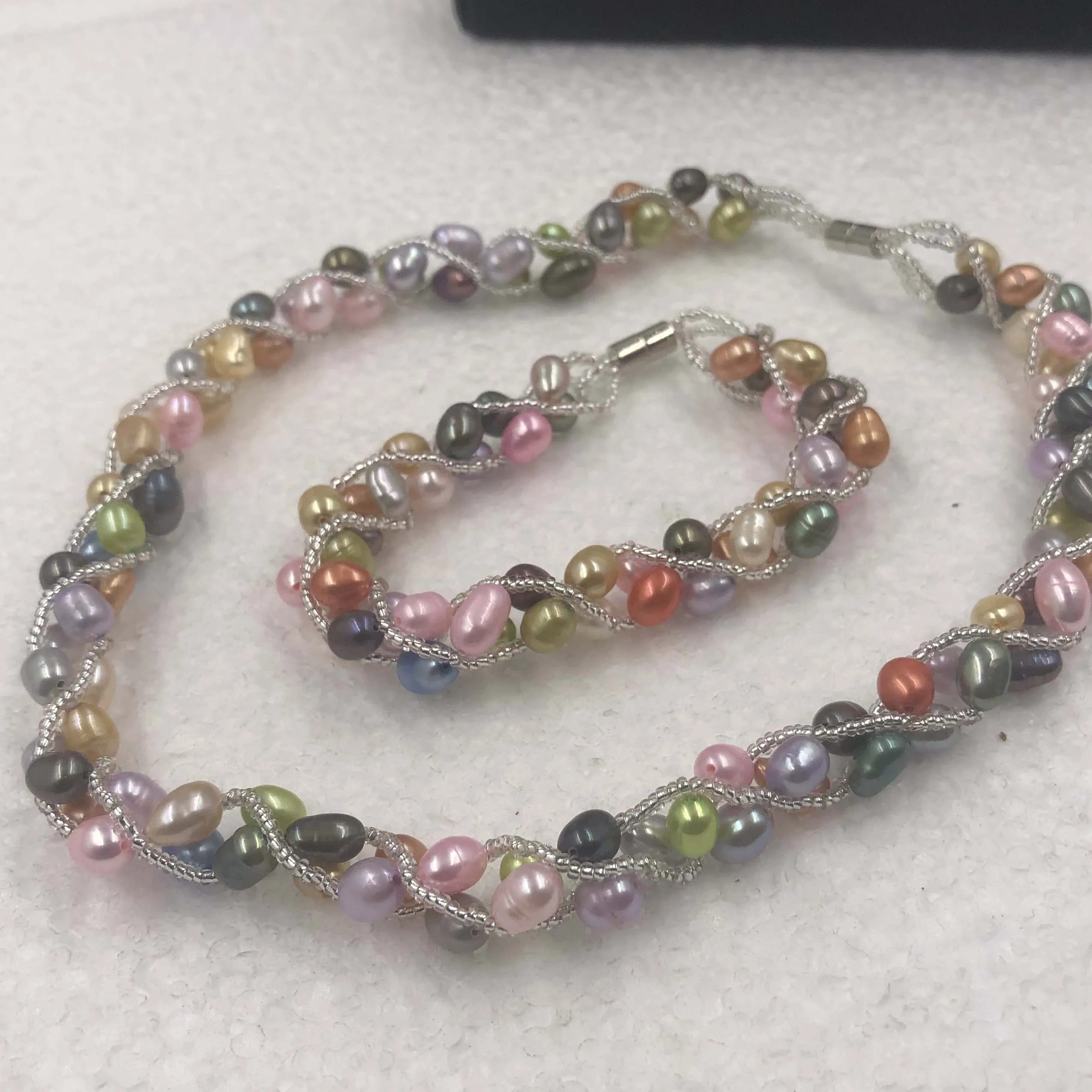 

Amazing Real Pearls Multicolours Freshwater Pearl Set 40cm Necklace 18cm Bracelet Magnetic Clasp