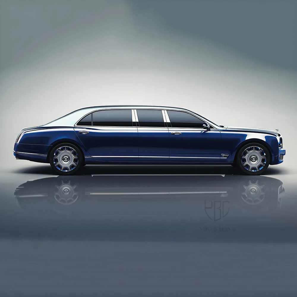 

1:18 Mulsanne Alloy Diecast Static Car Model With Safety Belts & 6 Doors Car Exquisite Interior Adult Collections Children Gifts