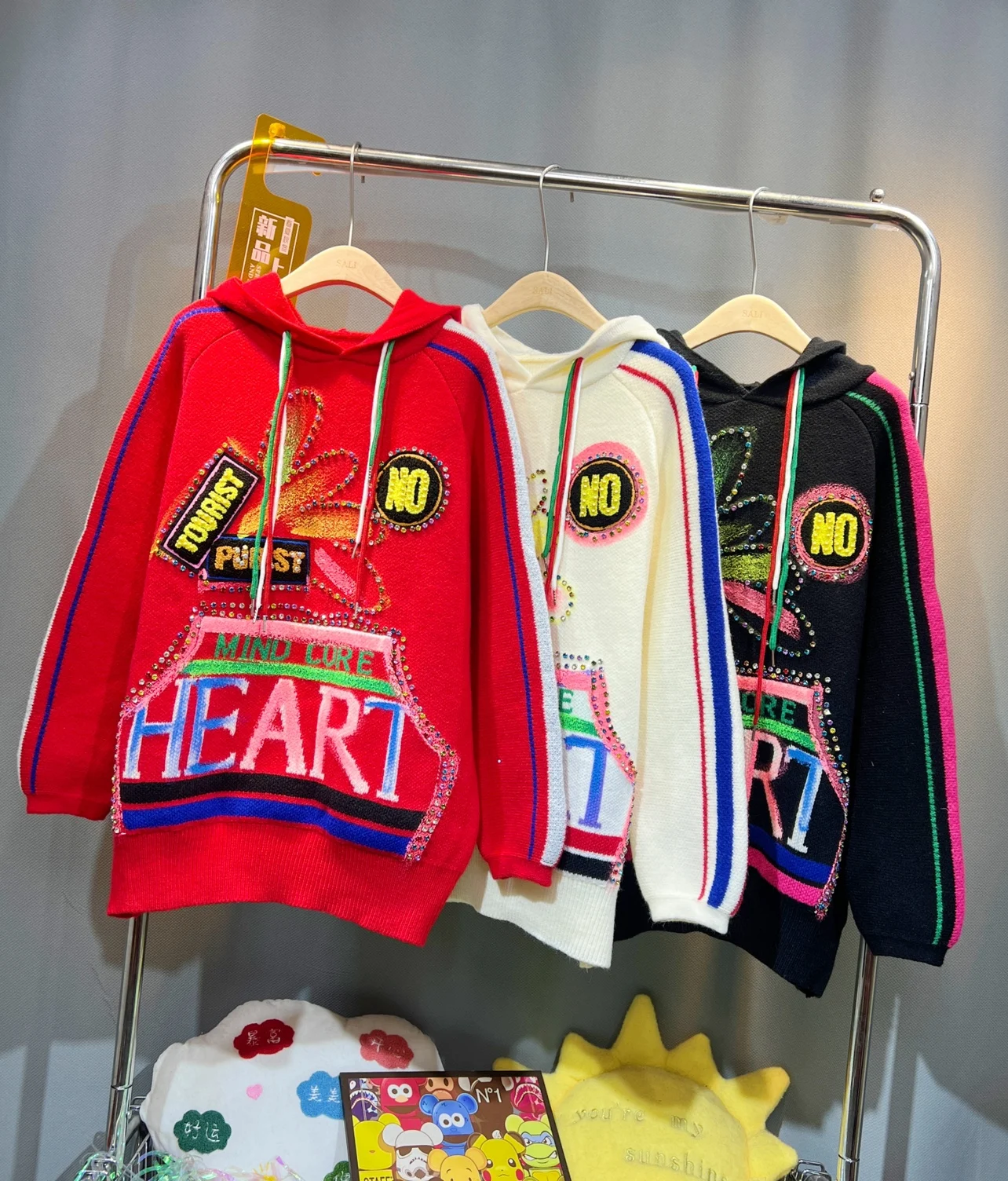 Женский трикотажный свитер с капюшоном Осень-зима