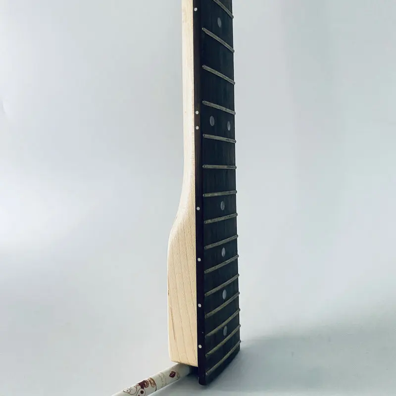 IN024 Оригинальный J &amp D бренд JD электрическая гитара Шея 22 лада 648 длина весы для ST