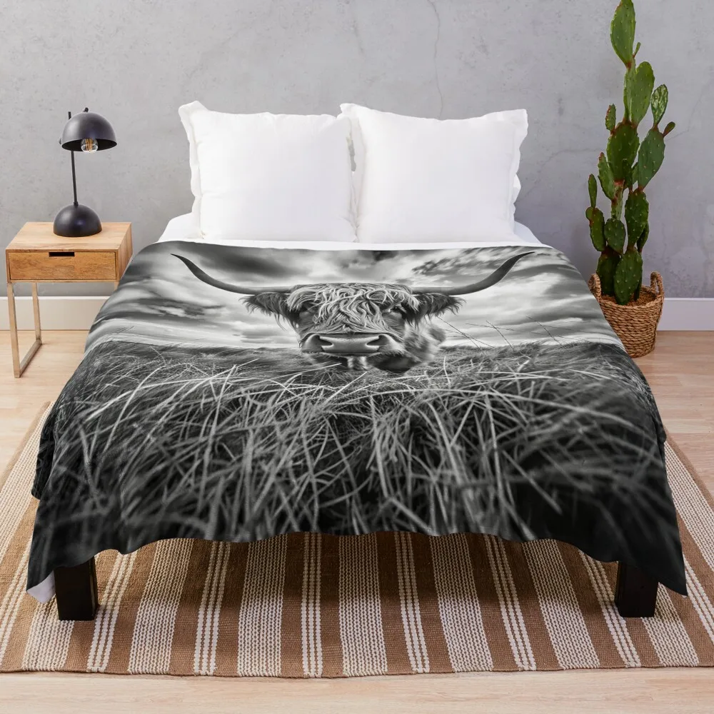 Черно-белая сумка-тоут в деревенском стиле бохо Highland Cow от NoarusRainbowLand - милое одеяло