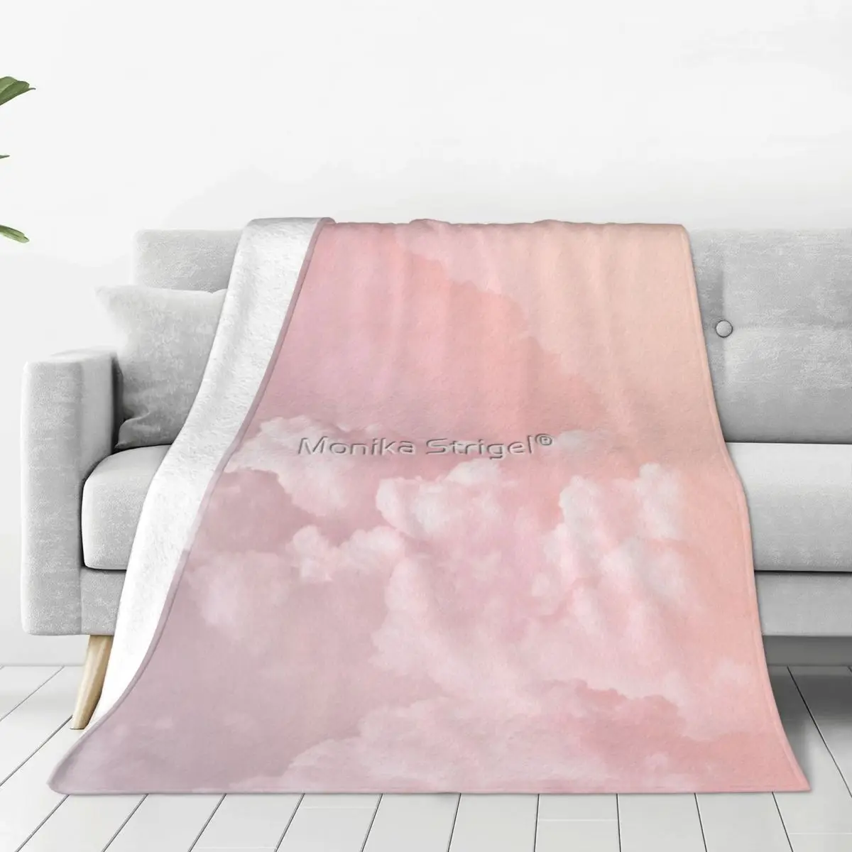 Хлопковое одеяло пастель с облаками от Monika Strigel покрывало на кровать