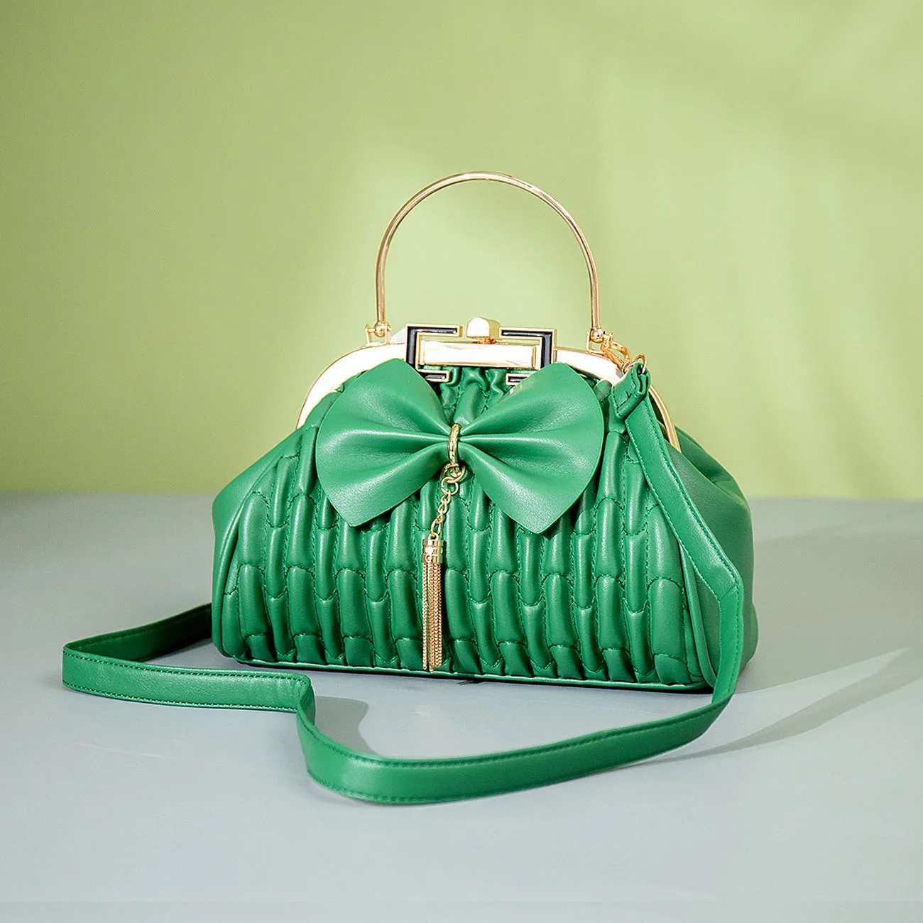 

2023 Fashion Weave Leather Handbags Crossbody Bag Women Clutch Bags Luxury Shoulder Purses Handbags With Bow