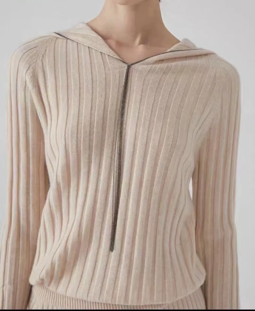 

2023 Ранняя осень новая цепочка с Капюшоном Повседневный кашемировый женский свитер Топы