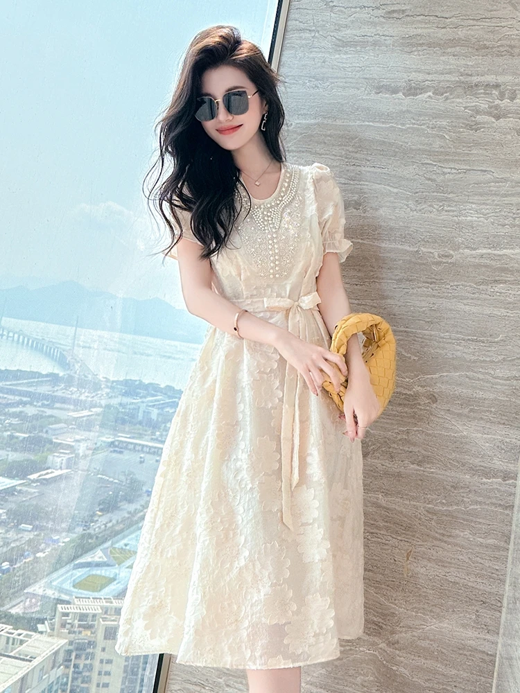 

Новинка, женская одежда для весны и лета 2023, платье с вышивкой бисером, поясом и пышными рукавами, 0422