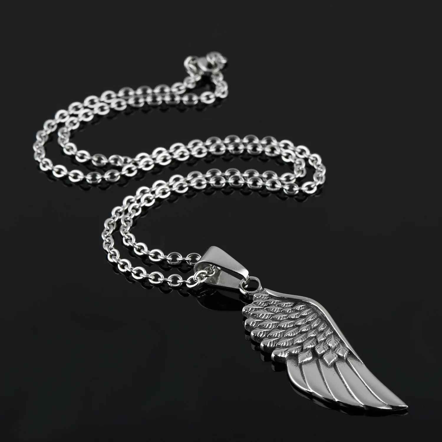 

Hot Fashion Feather Men Pendant Necklace Punk Vintage Stainless Steel Box Chain Necklace For Men Jewelry Gift