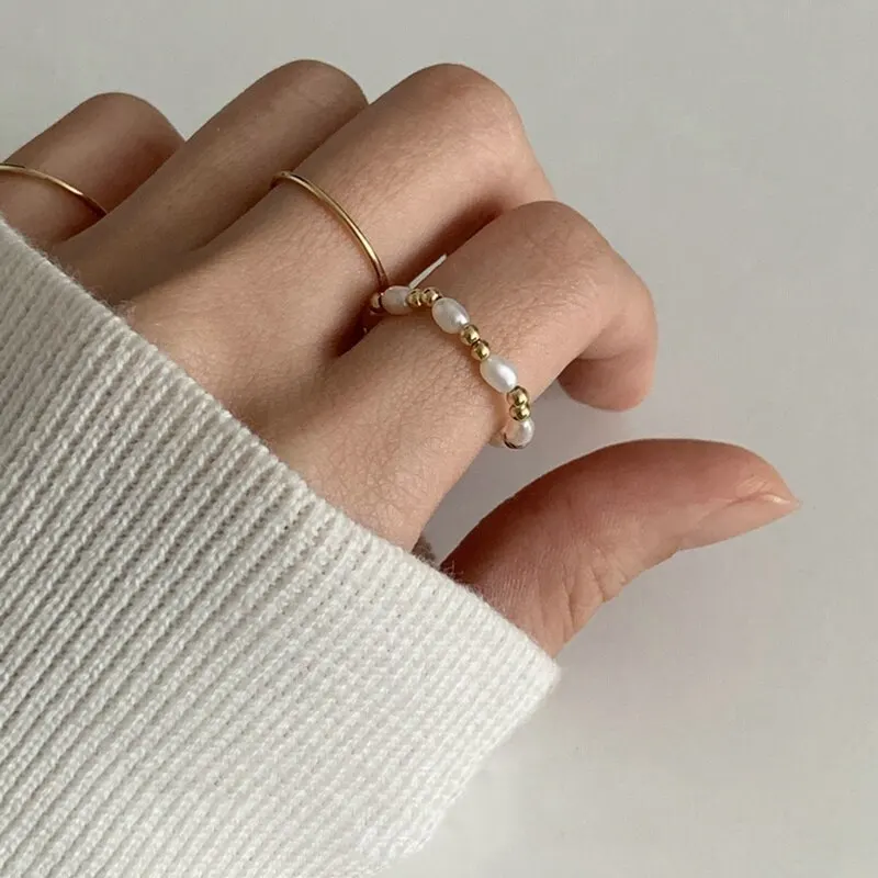 

Adjustable Freshwater Pearl Ring For Women Elegant Natural Stone Gold Color Beads Elastic Rope Rings Ins Wedding Party Jewelry