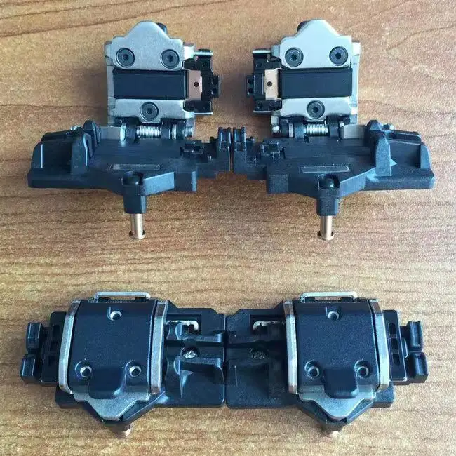 1 Pair Original FSM-80S FSM-70S 80C Fiber Optic Fusion Splicer Fiber Support Fixture Bracket 21S 22S 70S+ Fixture Newest